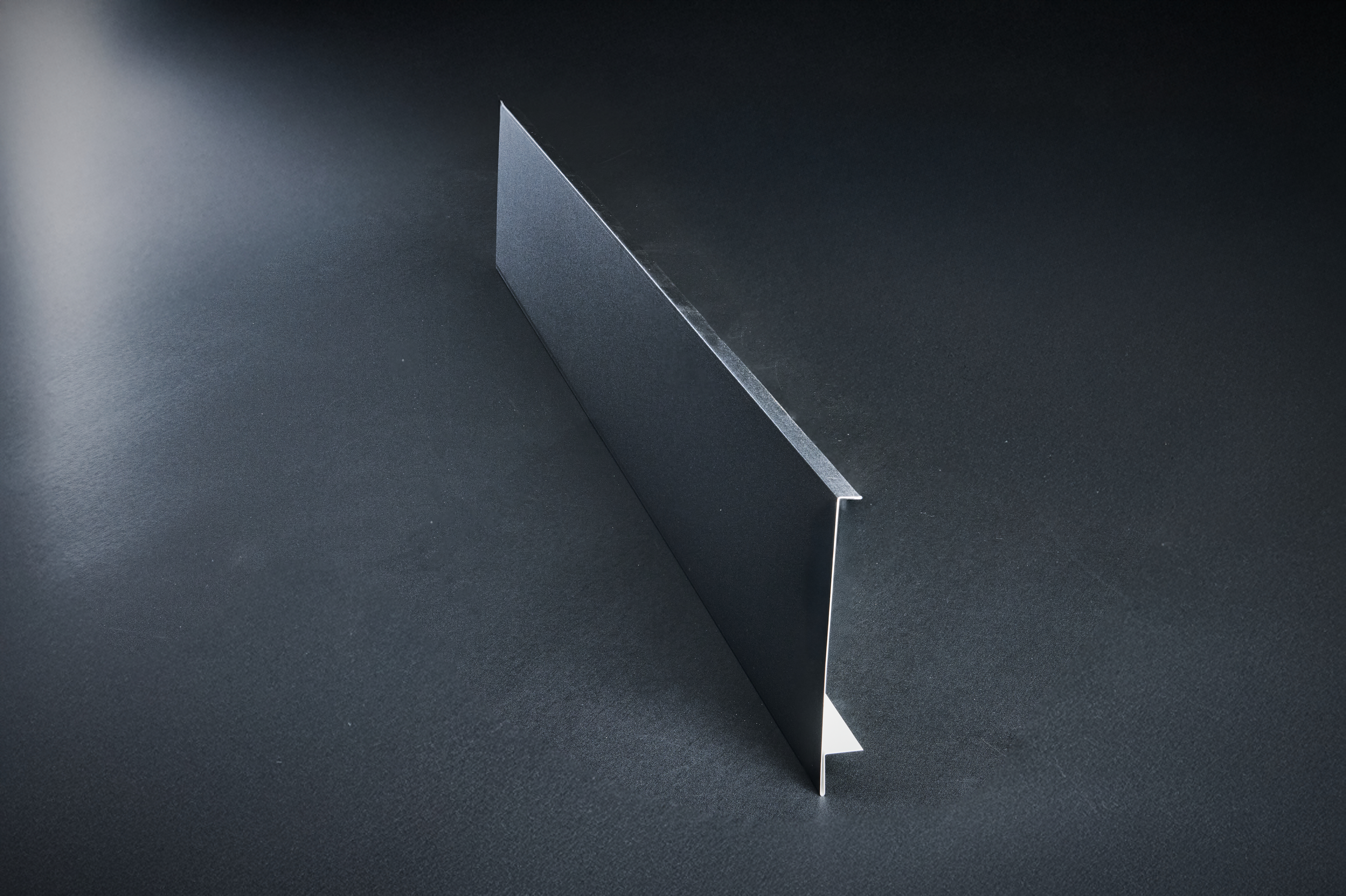 Sheetah habillage planche de rive 2500mm ral 7016 gris anthracite eur/mc