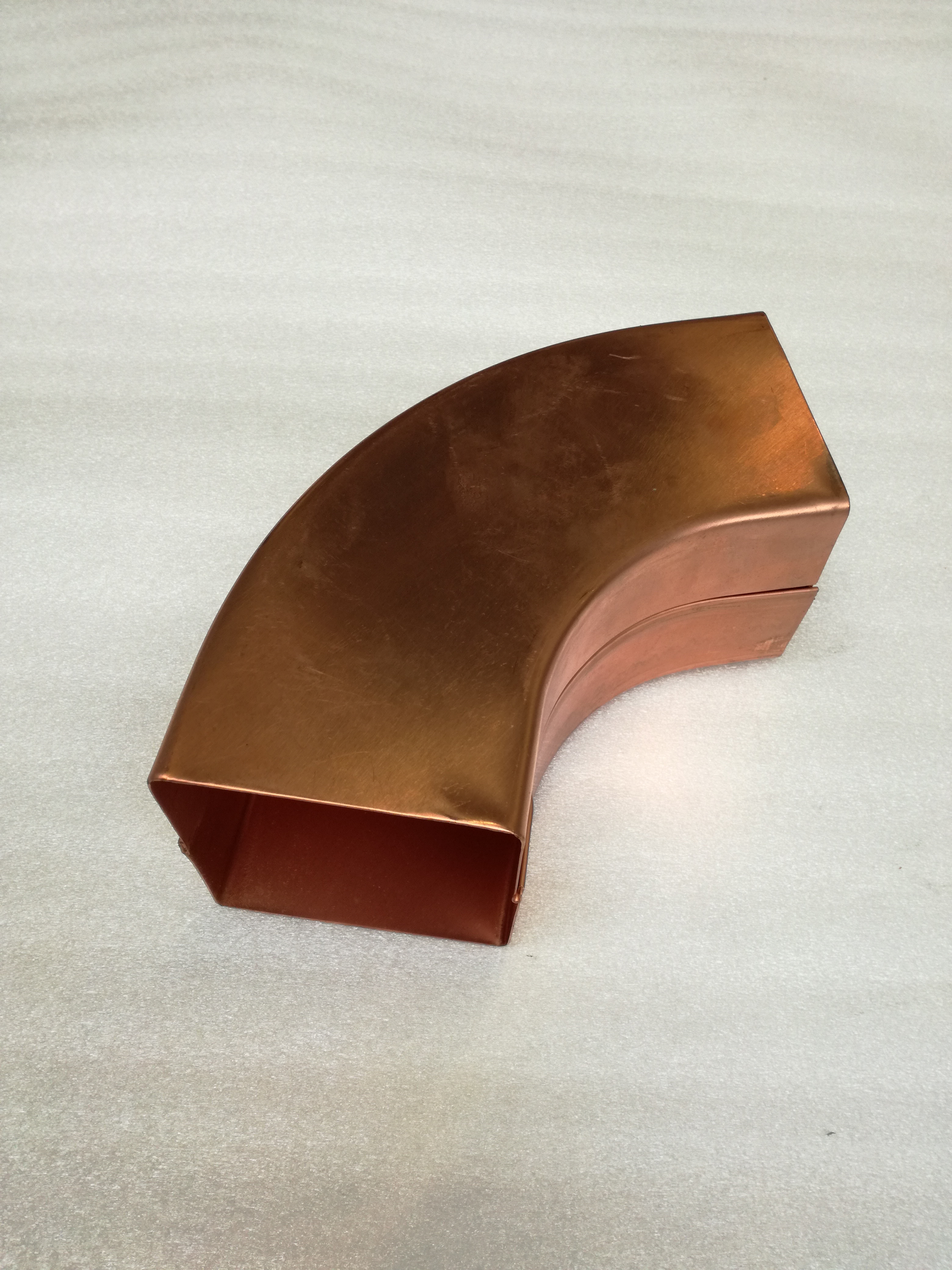 Cuivre vm coude    80/80 mm   72 degr 25pcs/bt eur/pcs