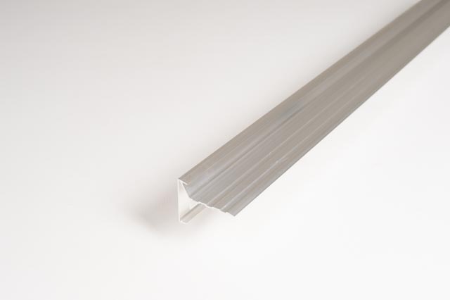 Alu rive de toit 60/60 modèle lourd anodisée 3m/pc  eur/mc