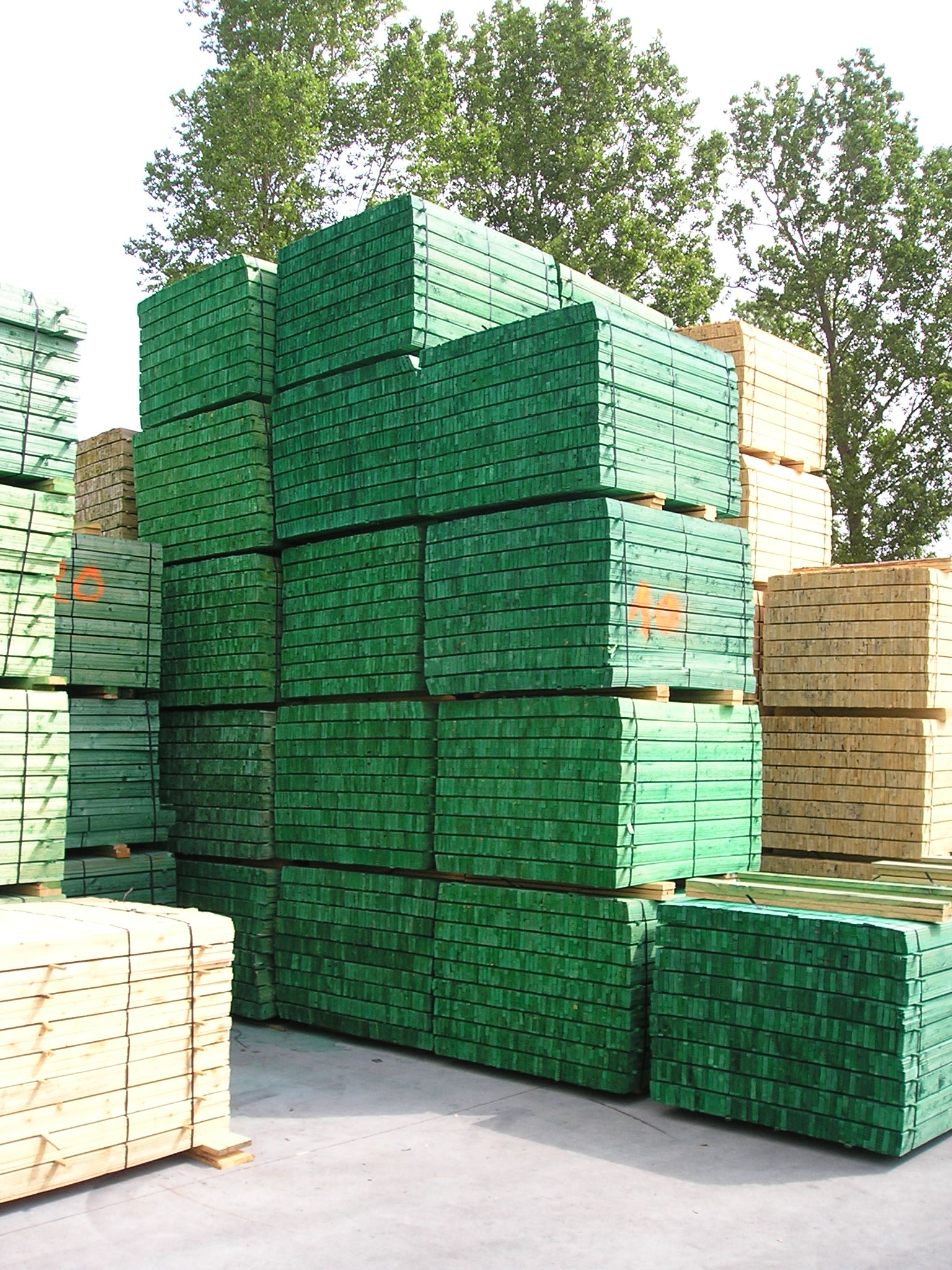 Contre-latte  4mm tr (1.13lm)  eur/mc br 22mm