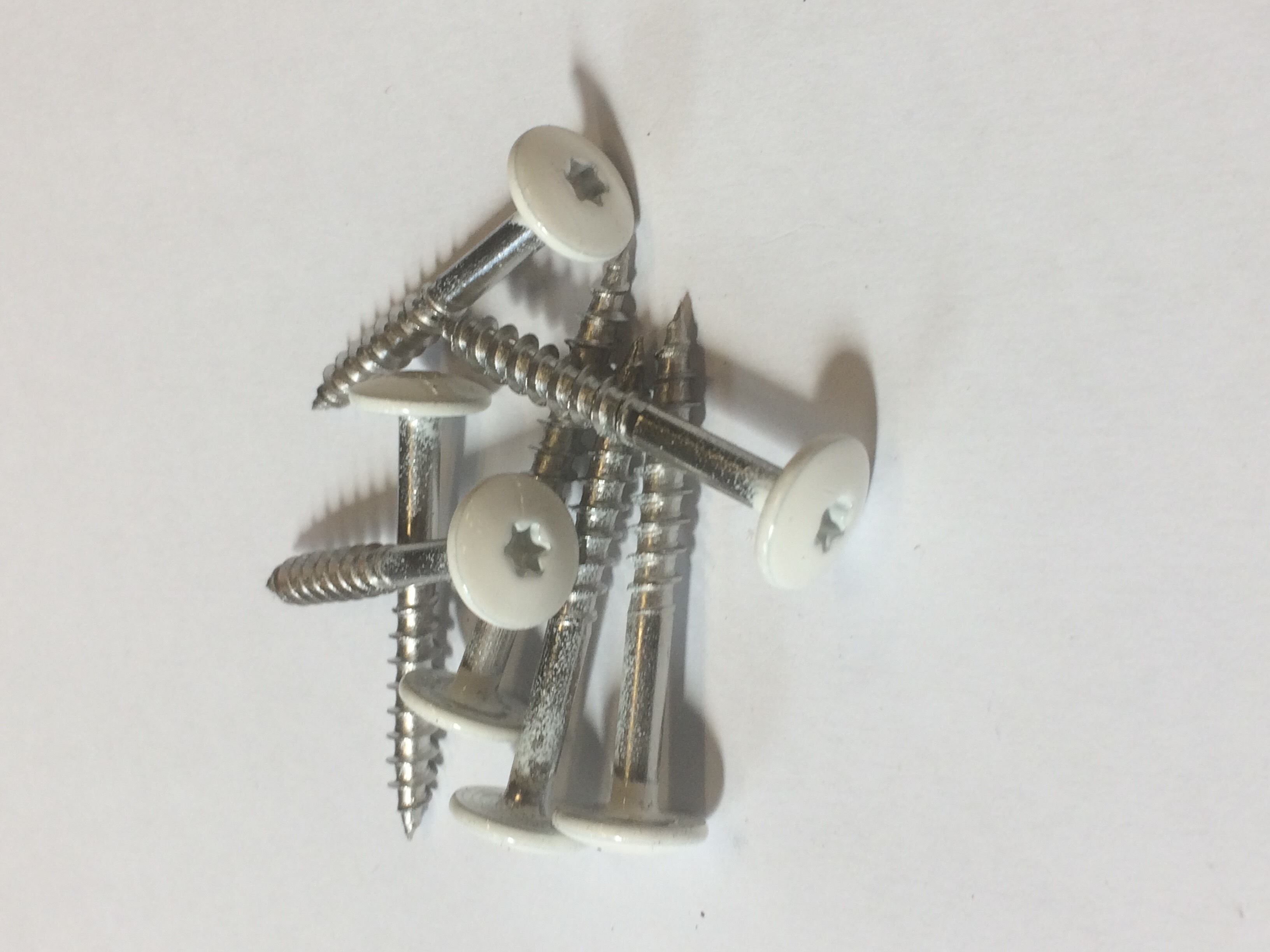 Trespa inox vis a4 4,8x38 blanc ral9010 a03.0.0 100pcs/bt eur/bt