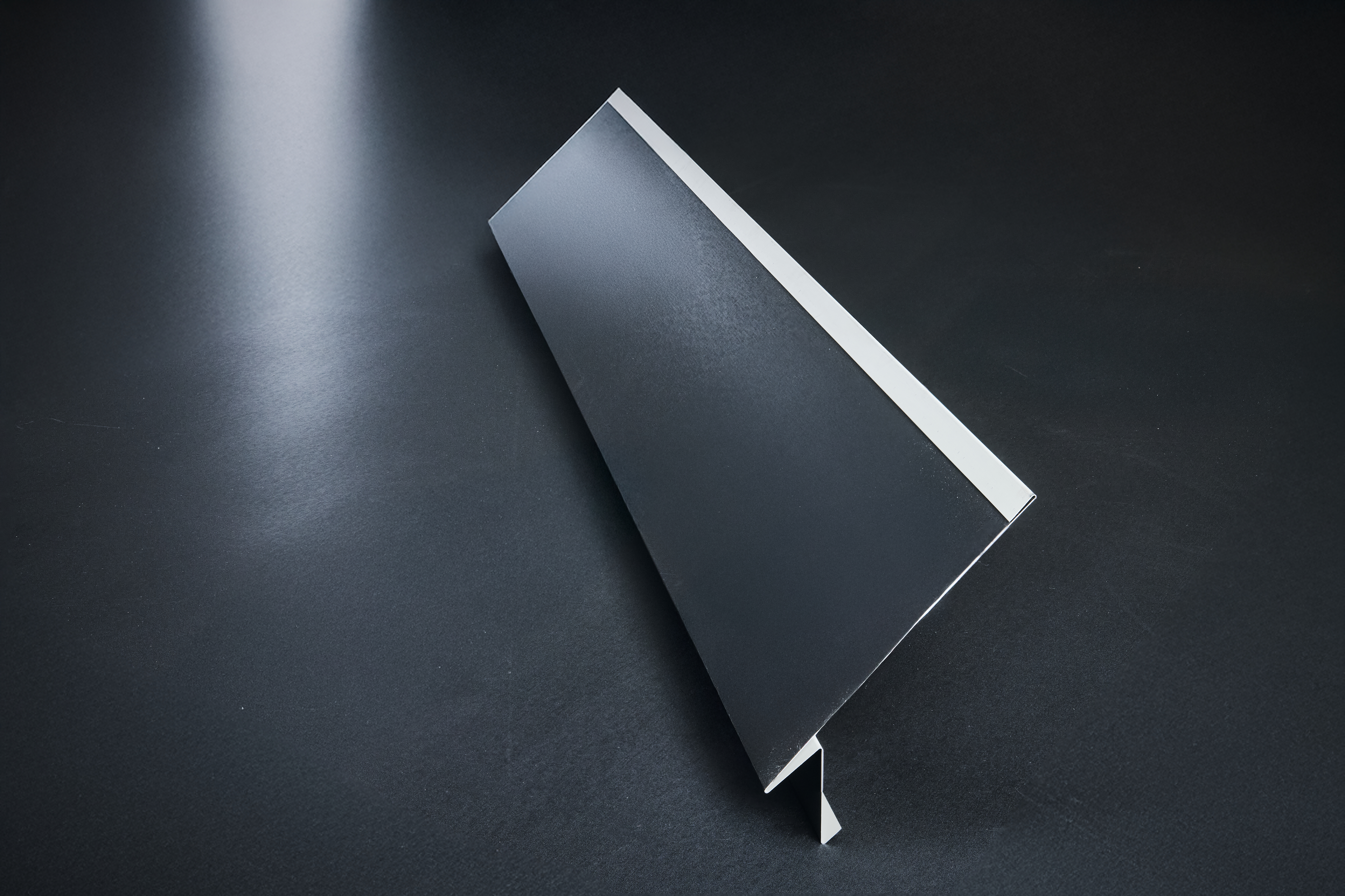 Sheetah raccord au pied de versant 2500mm ral 9005 noir eur/mc