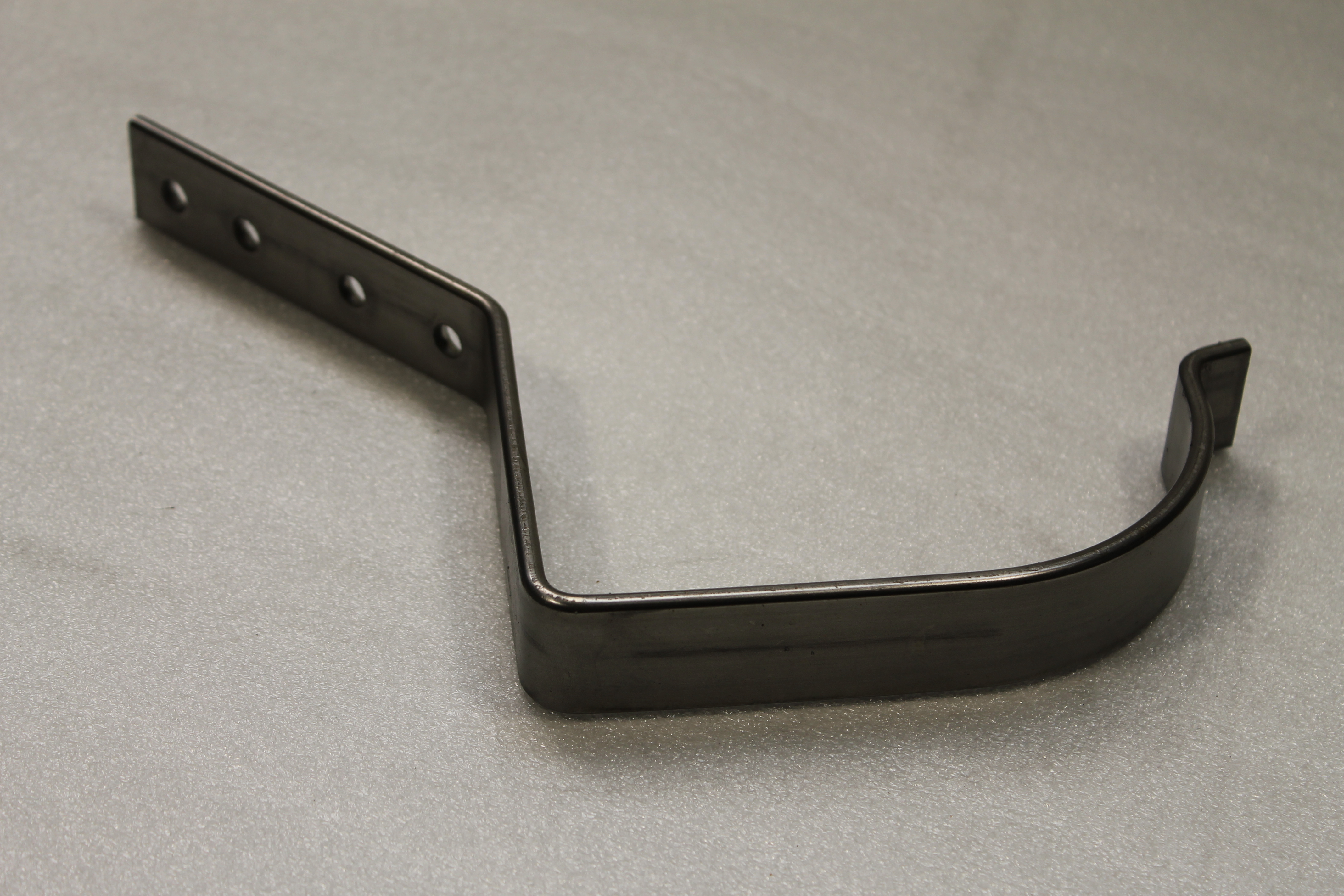 Zinc vm inox crochet qdr 360/450 avec queue + pli 25 pcs/bt eur/pc   220010341