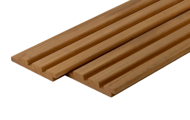 Ayous thermo triple planchette ep. 21mm larg. 128,5mm x 1,55m long eur/mc